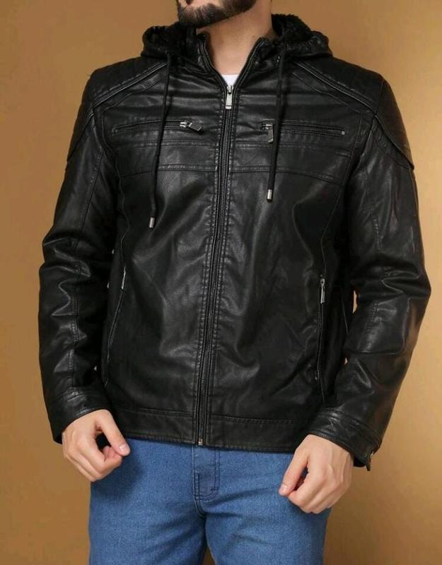 Jaqueta de Couro Masculina Forrada com Touca