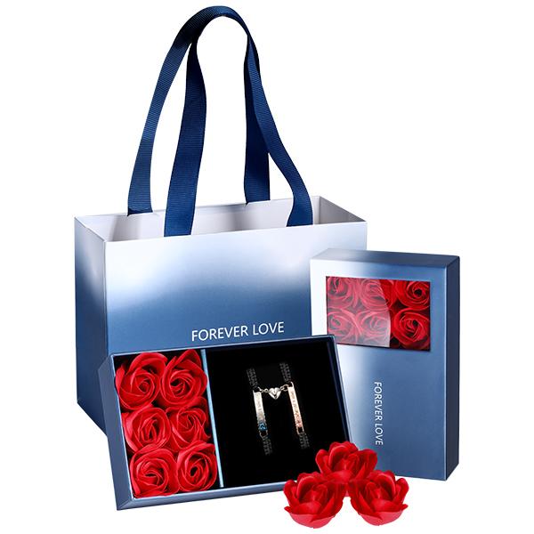 Kit Pulseira de Casal com Caixa de Rosas